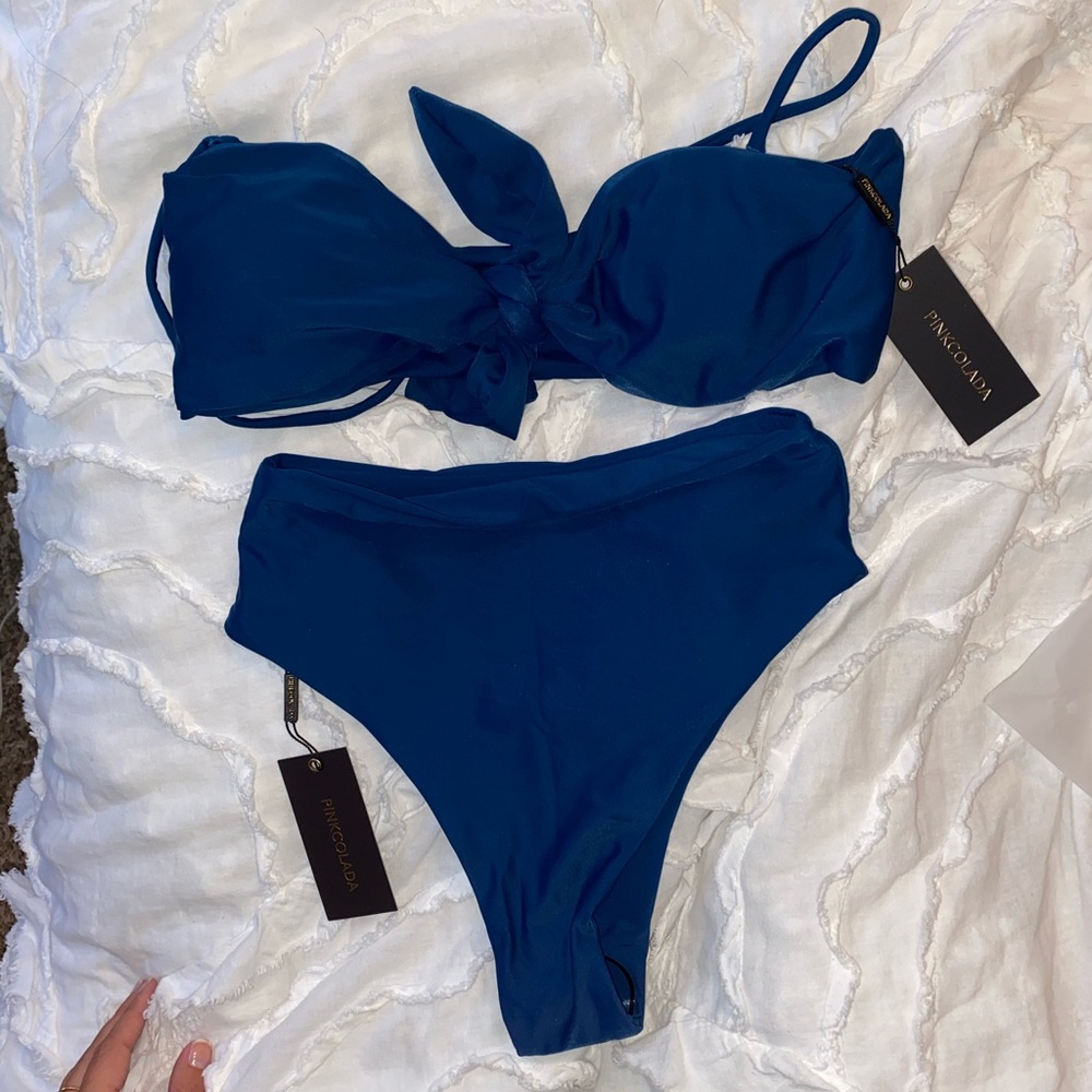 Bathing suit